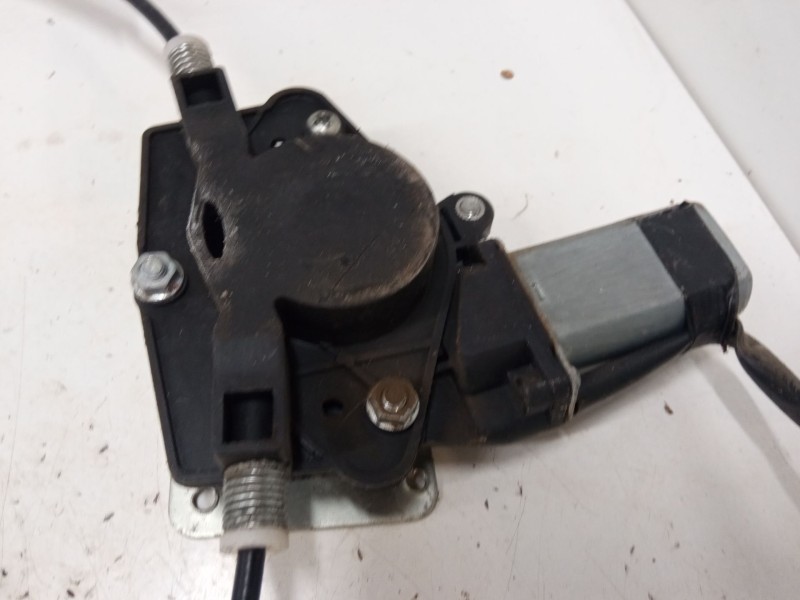 Recambio de elevalunas electrico trasero izquierdo para jeep grand cherokee ii (wj, wg) 2.7 crd 4x4 referencia OEM IAM   