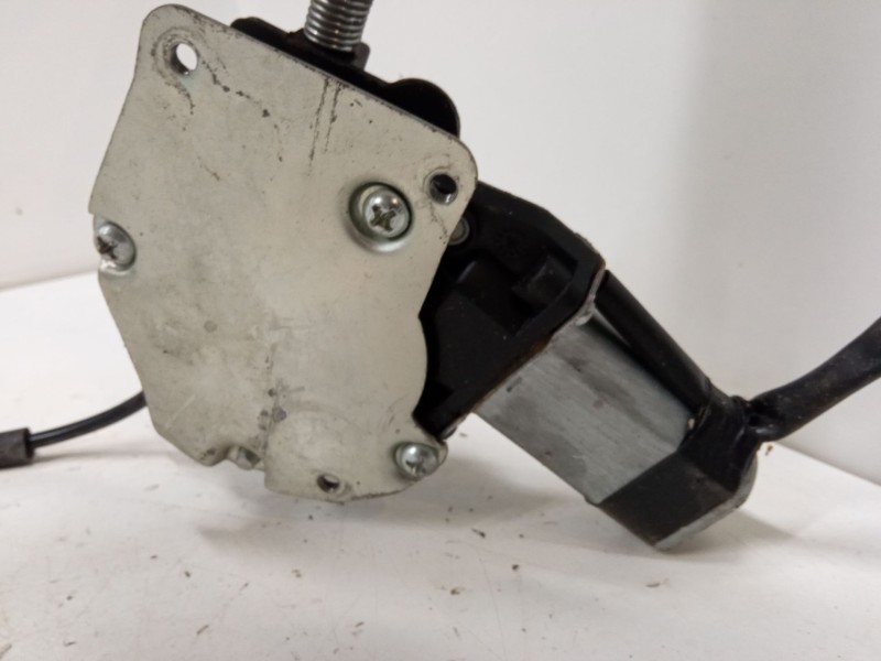 Recambio de elevalunas electrico trasero izquierdo para jeep grand cherokee ii (wj, wg) 2.7 crd 4x4 referencia OEM IAM   