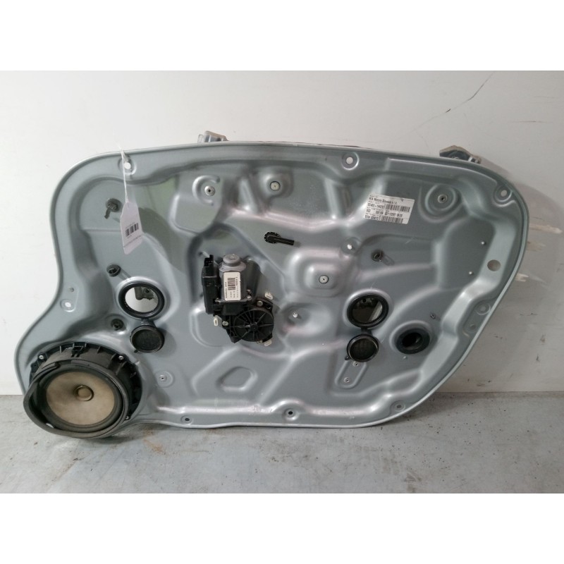 Recambio de elevalunas electrico delantero derecho para kia cee´d sw (ed) 2.0 crdi 140 referencia OEM IAM 824801H070  