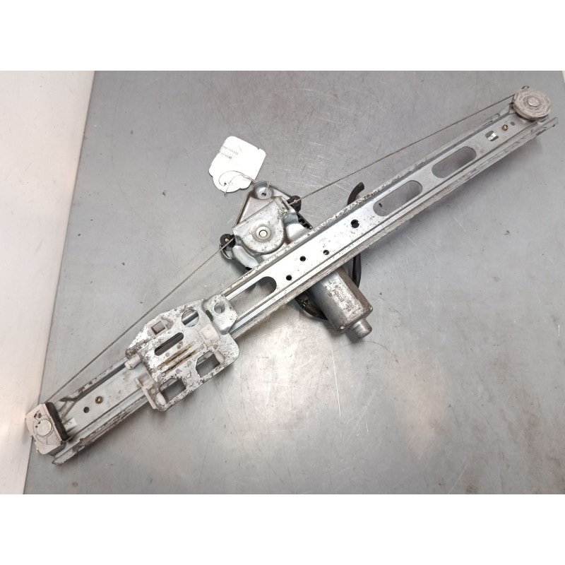 Recambio de elevalunas electrico delantero izquierdo para mercedes-benz clase a (w168) a 170 cdi (168.008) referencia OEM IAM   