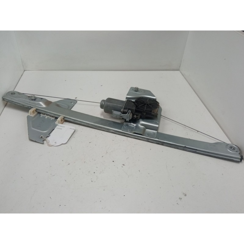 Recambio de elevalunas electrico delantero derecho para peugeot partner tepee 1.6 hdi / bluehdi 75 referencia OEM IAM 9680557788