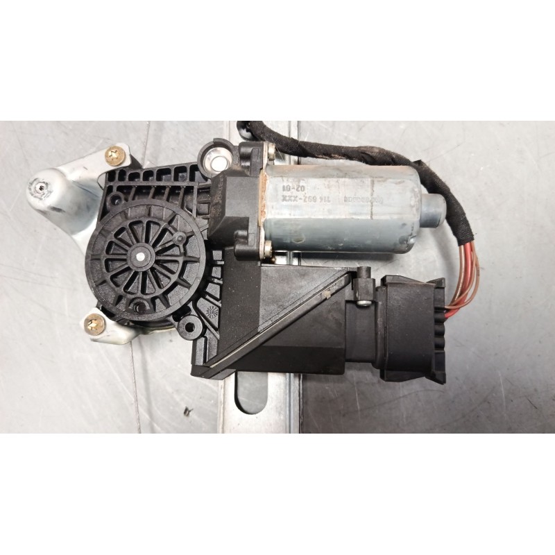 Recambio de elevalunas electrico delantero derecho para mercedes-benz clase a (w168) a 160 (168.033, 168.133) referencia OEM IAM