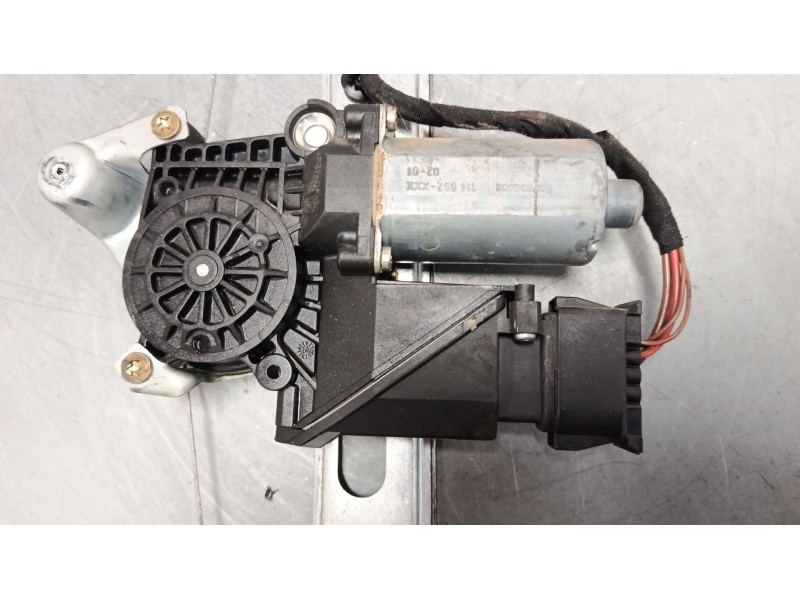 Recambio de elevalunas electrico delantero derecho para mercedes-benz clase a (w168) a 160 (168.033, 168.133) referencia OEM IAM