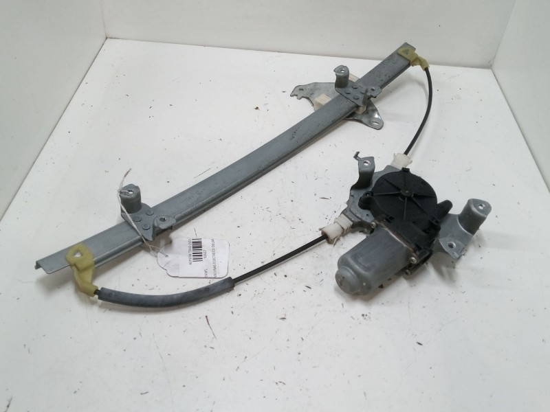 Recambio de elevalunas electrico delantero derecho para nissan almera tino (v10) 1.8 referencia OEM IAM 400698  