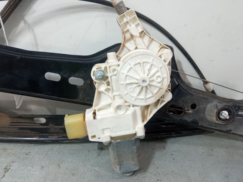 Recambio de elevalunas electrico delantero derecho para bmw 3 (e90) 320 d referencia OEM IAM   