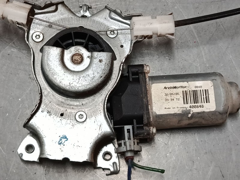 Recambio de elevalunas electrico delantero derecho para nissan pathfinder iii (r51) 2.5 dci referencia OEM IAM   