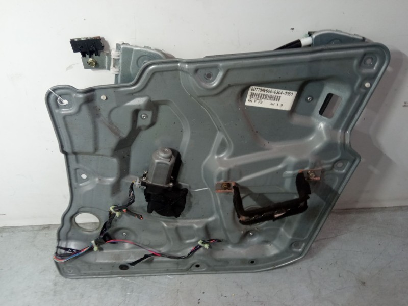 Recambio de elevalunas electrico delantero derecho para nissan primera hatchback (p12) 1.6 referencia OEM IAM 80770AV600  
