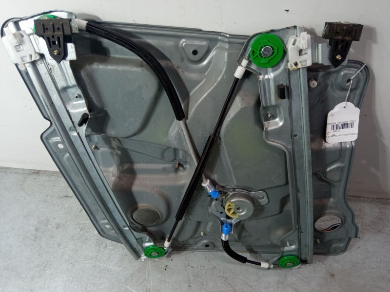 Recambio de elevalunas electrico delantero derecho para nissan primera hatchback (p12) 1.6 referencia OEM IAM 80770AV600  