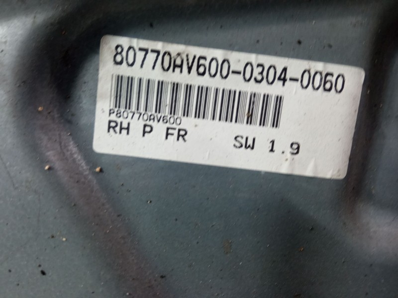 Recambio de elevalunas electrico delantero derecho para nissan primera hatchback (p12) 1.6 referencia OEM IAM 80770AV600  