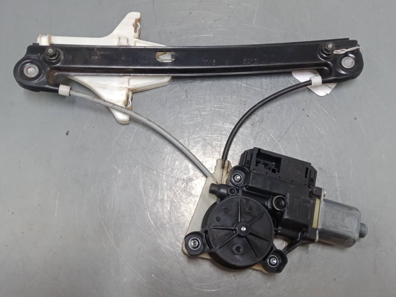 Recambio de elevalunas electrico trasero izquierdo para volkswagen polo v (6r1, 6c1) 1.4 tdi referencia OEM IAM 6R0959811N  