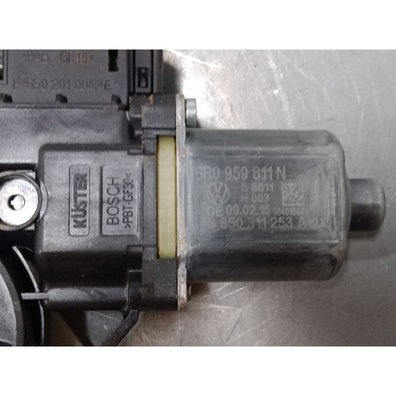 Recambio de elevalunas electrico trasero izquierdo para volkswagen polo v (6r1, 6c1) 1.4 tdi referencia OEM IAM 6R0959811N  