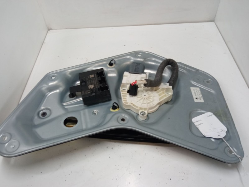 Recambio de elevalunas electrico trasero izquierdo para skoda yeti (5l) 2.0 tdi referencia OEM IAM 5L0839401B  