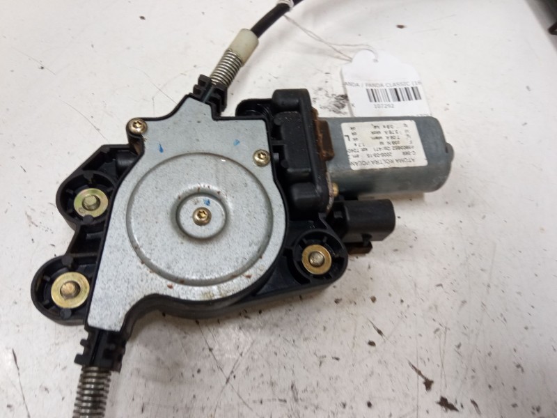 Recambio de elevalunas delantero izquierdo para fiat panda / panda classic (169_) 1.2 (169.axb11, 169.axb1a) referencia OEM IAM 