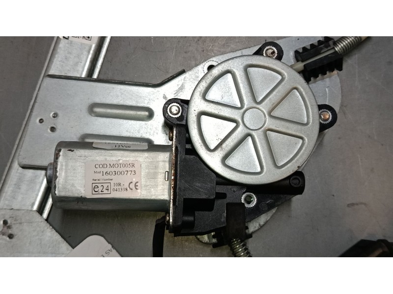 Recambio de elevalunas electrico delantero derecho para smart fortwo coupé (450) 0.7 (450.352, 450.332) referencia OEM IAM 09013