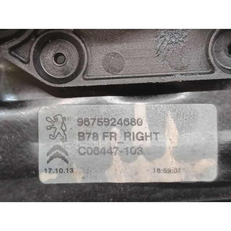 Recambio de elevalunas electrico delantero derecho para citroën c4 picasso ii 1.6 hdi 90 referencia OEM IAM 9675924680  