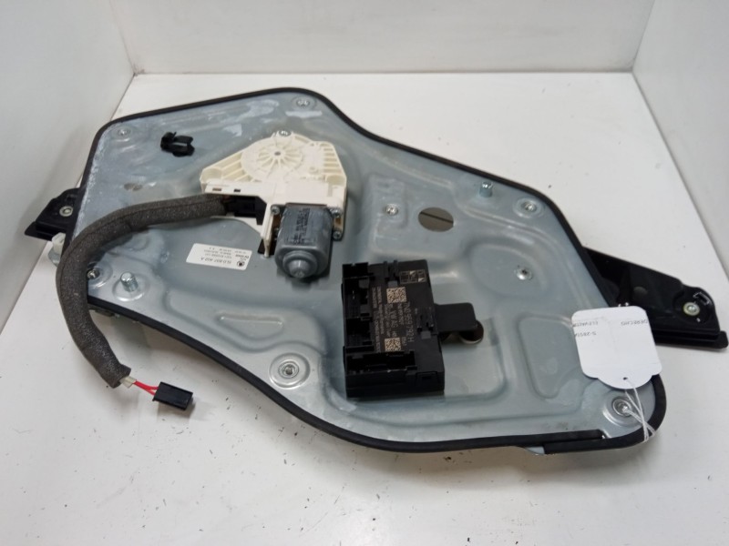 Recambio de elevalunas electrico delantero derecho para skoda yeti (5l) 2.0 tdi referencia OEM IAM 5L0837402A  