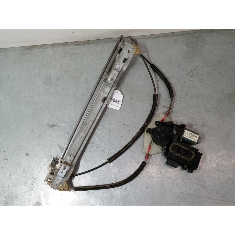 Recambio de elevalunas electrico delantero derecho para citroën c4 picasso i monospace (ud_) 1.6 hdi referencia OEM IAM 96540877