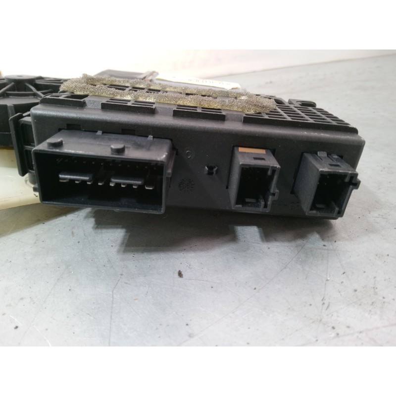 Recambio de elevalunas electrico delantero derecho para citroën c4 picasso i monospace (ud_) 1.6 hdi referencia OEM IAM 96540877