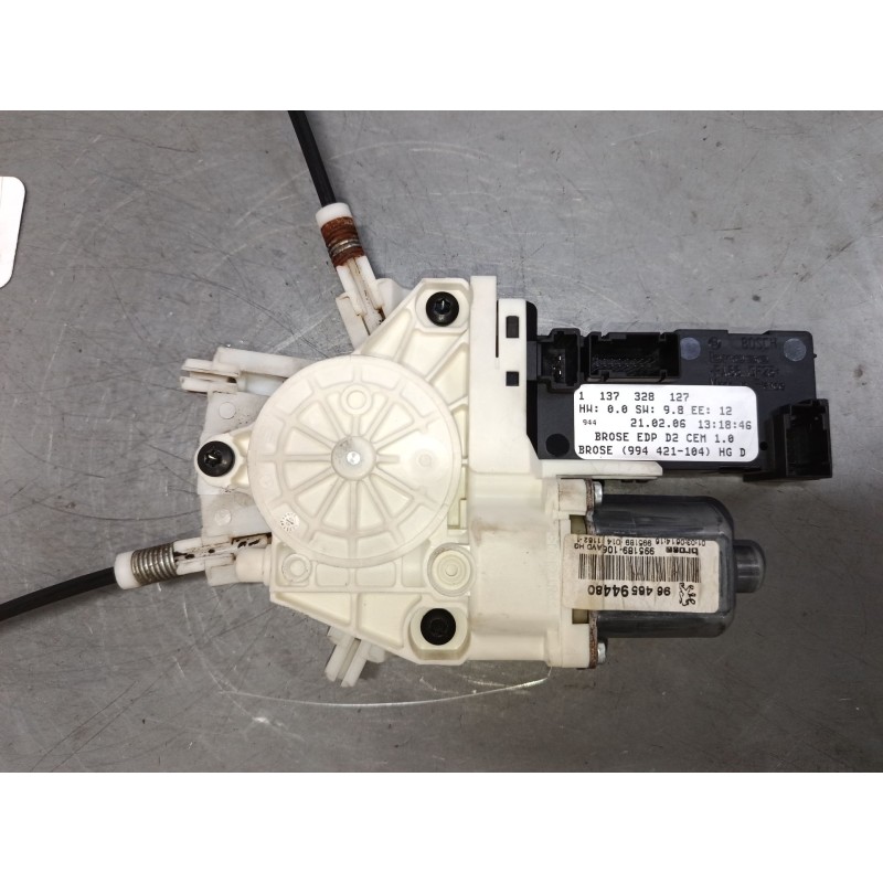 Recambio de elevalunas electrico delantero derecho para peugeot 407 (6d_) 1.6 hdi 110 (6d9hzc, 6d9hyc) referencia OEM IAM 964489