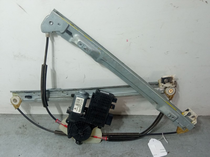 Recambio de elevalunas electrico delantero derecho para citroën c4 grand picasso i (ua_) 2.0 hdi 138 referencia OEM IAM 96824955
