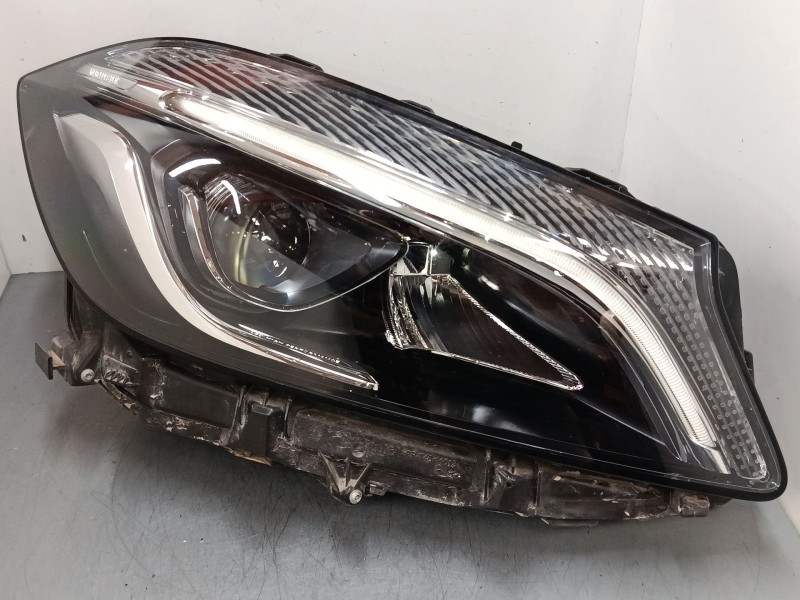 Recambio de faro derecho led para mercedes-benz clase a (w176) a 220 d (176.003) referencia OEM IAM A1769069000  