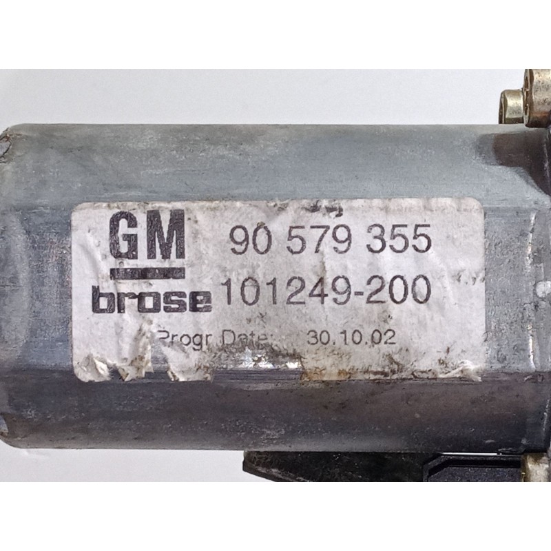 Recambio de elevalunas electrico delantero izquierdo para opel zafira a monospace (t98) 1.6 16v (f75) referencia OEM IAM 9057935