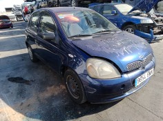 toyota yaris (_p1_) del año 2001