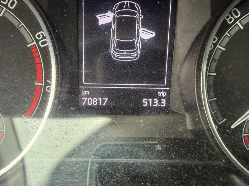 skoda rapid spaceback (nh1) del año 2019