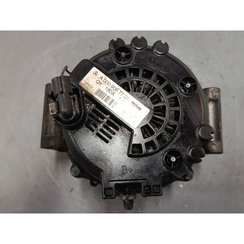 Recambio de alternador para mercedes-benz vito / mixto furgoneta (w639) 111 cdi (639.601, 639.603, 639.605) referencia OEM IAM A