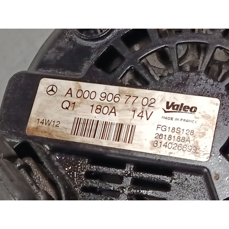 Recambio de alternador para mercedes-benz vito / mixto furgoneta (w639) 111 cdi (639.601, 639.603, 639.605) referencia OEM IAM A