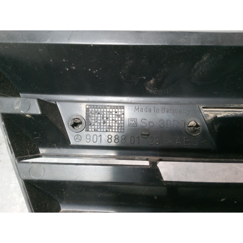 Recambio de rejillas capo para mercedes-benz sprinter 3-t furgoneta (b903) 310 d 2.9 (903.461, 903.462, 903.463) referencia OEM 