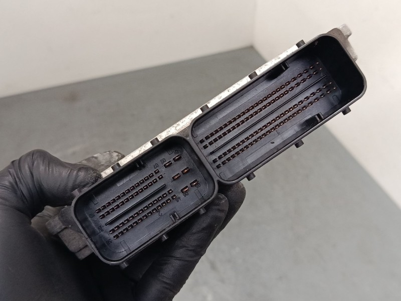 Recambio de centralita motor uce para mercedes-benz vito / mixto furgoneta (w639) 111 cdi (639.601, 639.603, 639.605) referencia