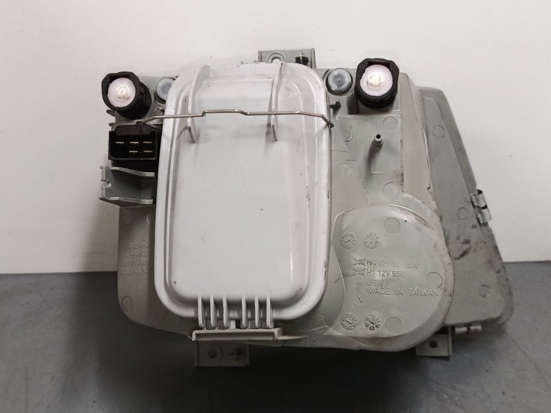 Recambio de faro izquierdo para mercedes-benz vito furgoneta (w638) 110 d 2.3 (638.074, 638.078) referencia OEM IAM 084401119L  