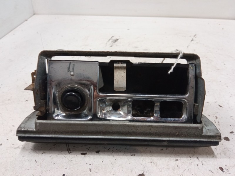 Recambio de cenicero para mercedes-benz 123 t-model (s123) 240 t d (123.183) referencia OEM IAM   