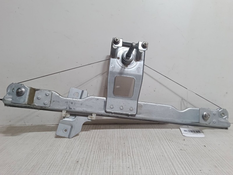 Recambio de elevalunas delantero derecho para dacia sandero 1.2 16v referencia OEM IAM   