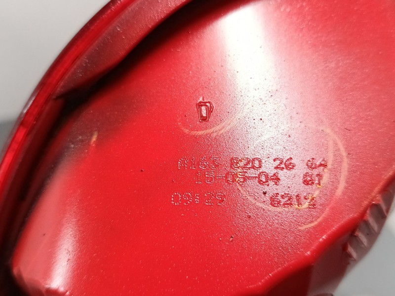 Recambio de piloto trasero derecho para mercedes-benz clase m (w163) ml 270 cdi (163.113) referencia OEM IAM 1638202664  