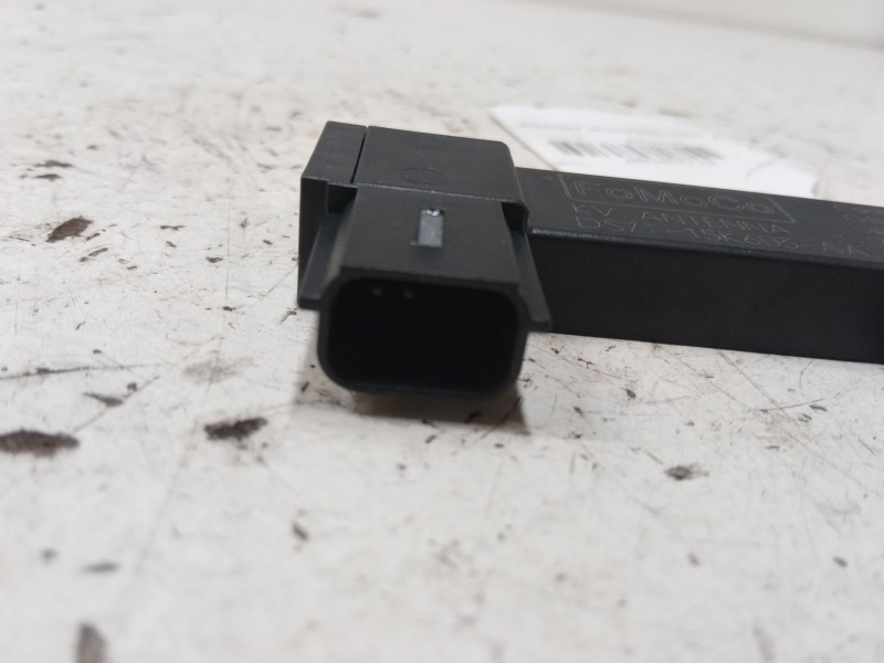 Recambio de amplificador antena para ford ecosport 1.0 ecoboost referencia OEM IAM DS7T15K603AA  