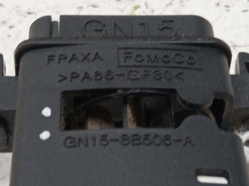 Recambio de sensor temperatura para ford ecosport 1.0 ecoboost referencia OEM IAM GN158B506A  