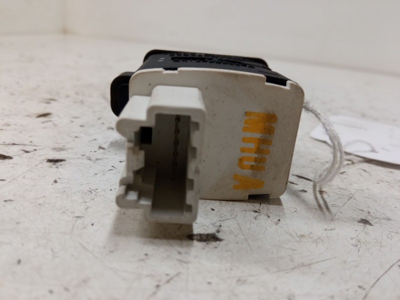 Recambio de sensor temperatura para ford ecosport 1.0 ecoboost referencia OEM IAM GN158B506A  