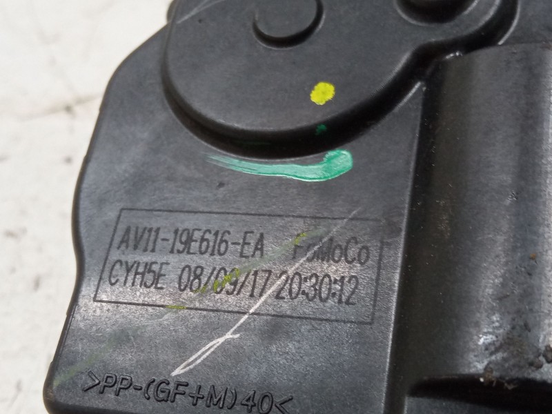 Recambio de motor apertura trampillas climatizador para ford ecosport 1.0 ecoboost referencia OEM IAM AV1119E616EA  