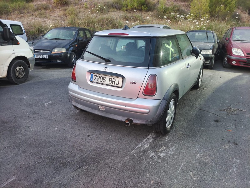 mini mini (r50, r53) del año 2001