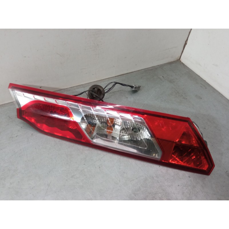 Recambio de piloto trasero derecho para ford transit connect v408 furgoneta/monovolumen 1.6 tdci referencia OEM IAM 10083  