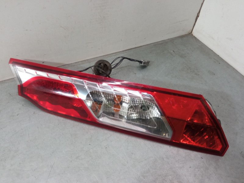 Recambio de piloto trasero derecho para ford transit connect v408 furgoneta/monovolumen 1.6 tdci referencia OEM IAM 10083  