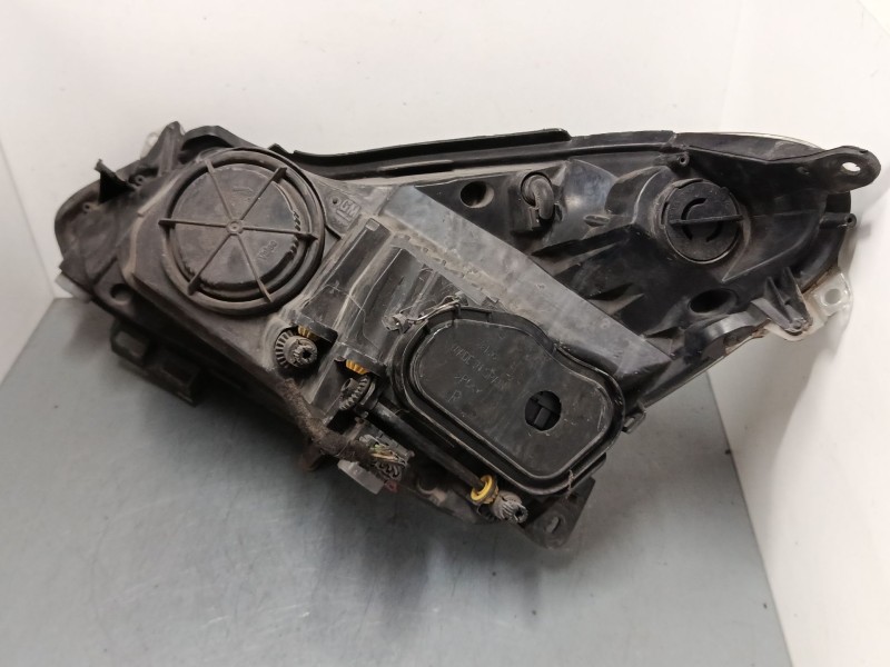 Recambio de faro derecho para opel corsa d (s07) 1.3 cdti (l08, l68) referencia OEM IAM 13217454EH  