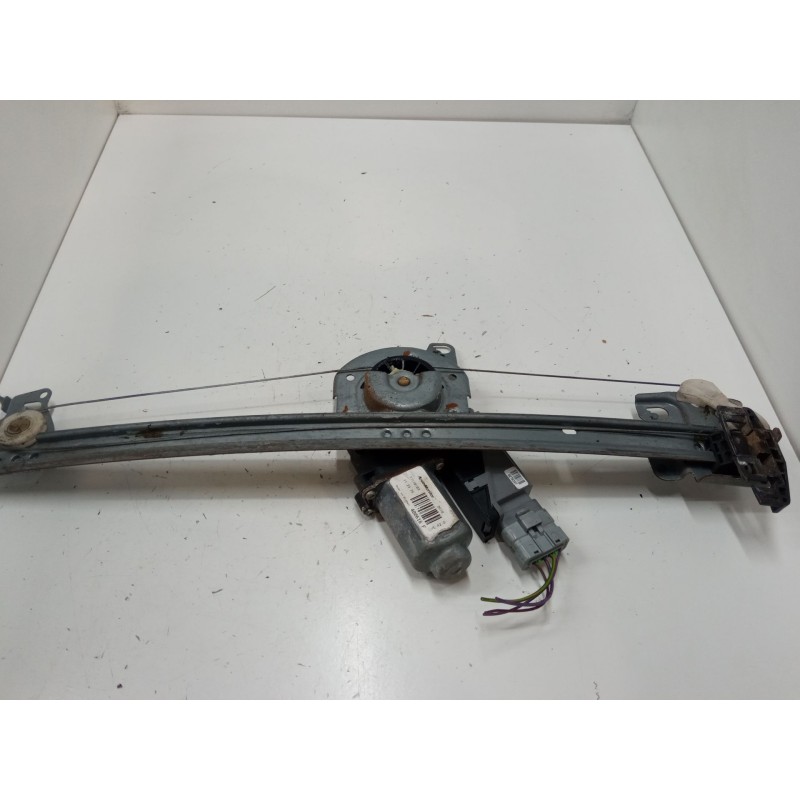 Recambio de elevalunas electrico delantero derecho para citroën c3 i (fc_, fn_) 1.4 i referencia OEM IAM 400618F  