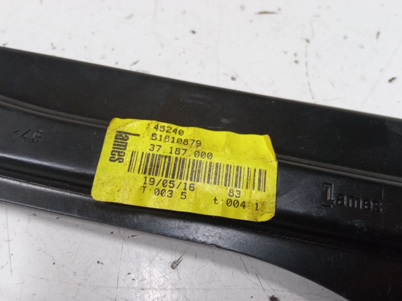 Recambio de elevalunas electrico delantero derecho para fiat doblo autobús (263_) 1.3 d multijet (263axc1a) referencia OEM IAM 5