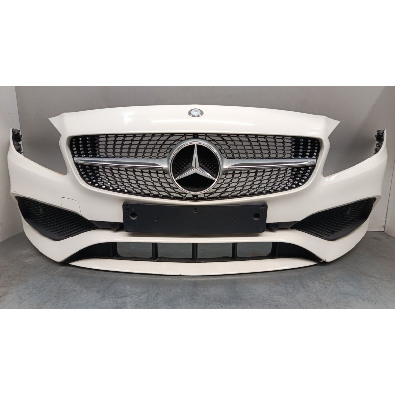 Recambio de paragolpes delantero para mercedes-benz clase a (w176) a 220 d (176.003) referencia OEM IAM A1768851600  