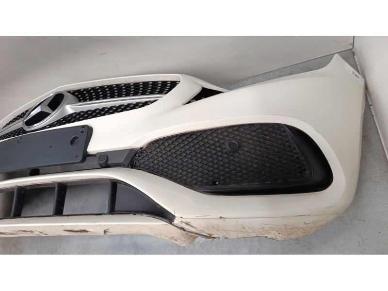 Recambio de paragolpes delantero para mercedes-benz clase a (w176) a 220 d (176.003) referencia OEM IAM A1768851600  