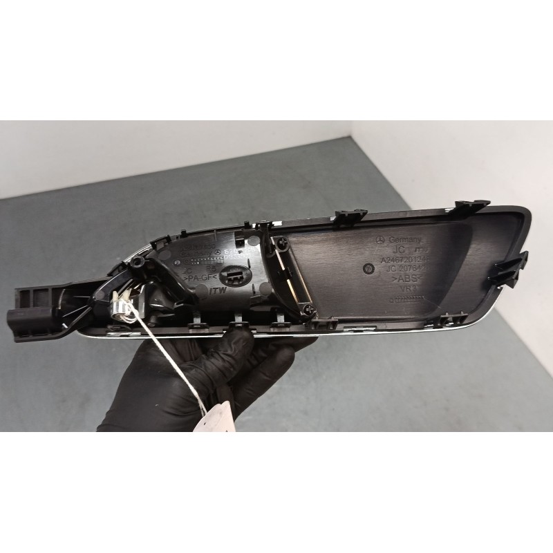 Recambio de maneta interior puerta delantera derecha para mercedes-benz clase a (w176) a 220 d (176.003) referencia OEM IAM A246