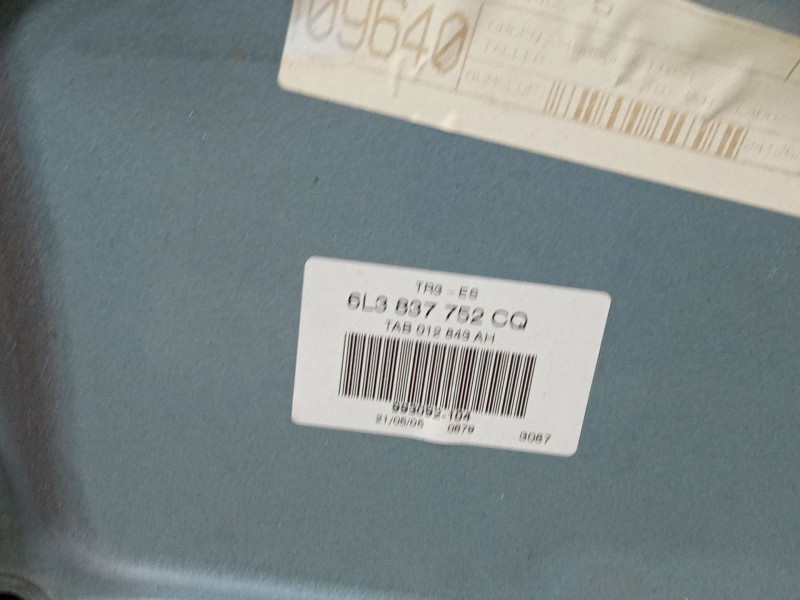 Recambio de elevalunas electrico derecho 3p para seat ibiza iii (6l1) 1.4 16v referencia OEM IAM 6L3837752CQ  